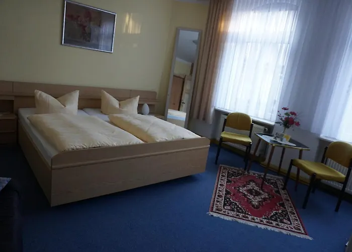 Zum Bauernhof Mit Gæstehus *